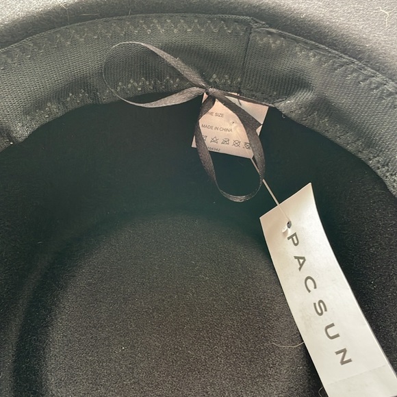 Black fashion hat - Picture 6 of 6